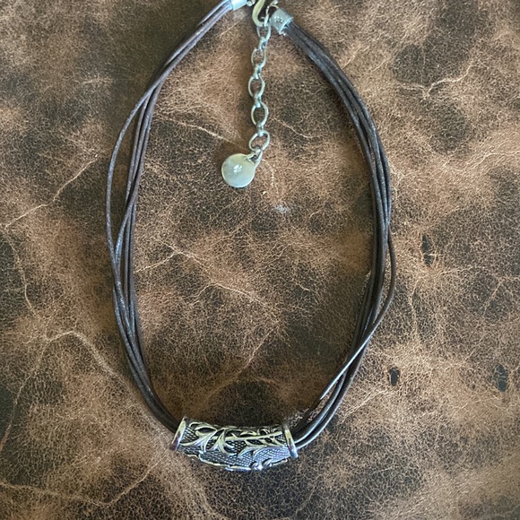 Ralph Lauren leather adjustable choker—silver rondelle pendant - Picture 4 of 4